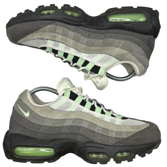 Nike Fresh Mint 95s (UK 7.5)