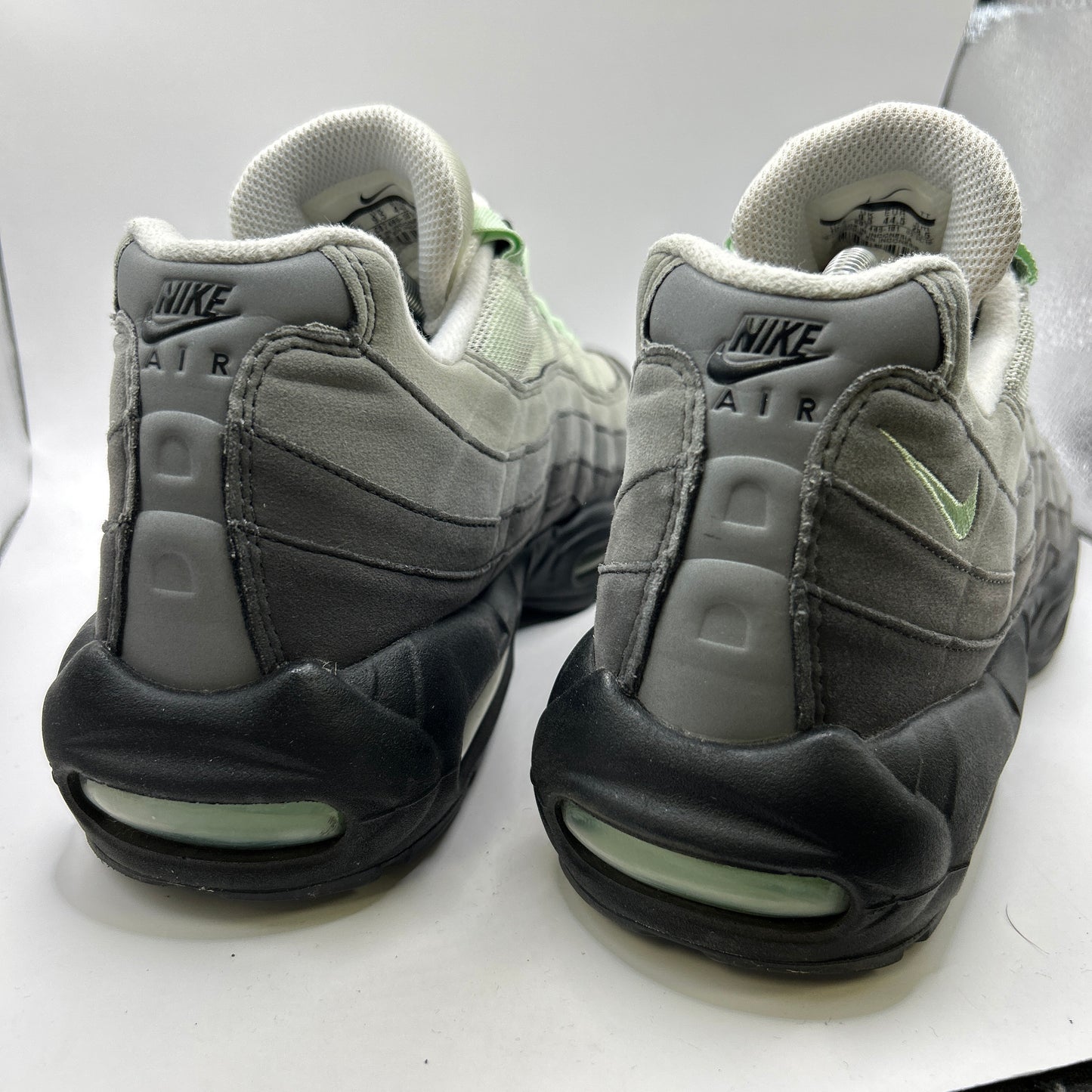 Nike Fresh Mint 95s (UK 9.5)