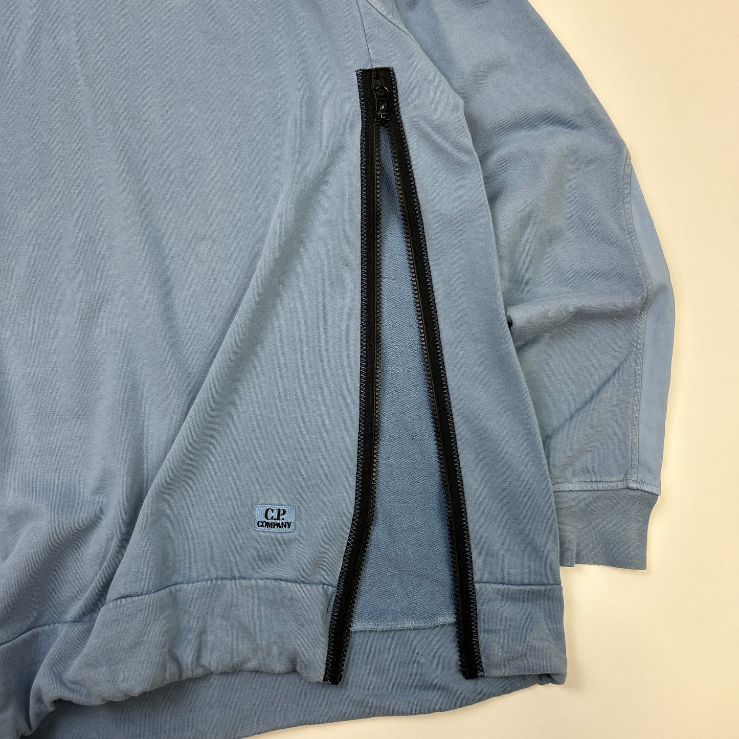 CP Goggle Hoodie (L)