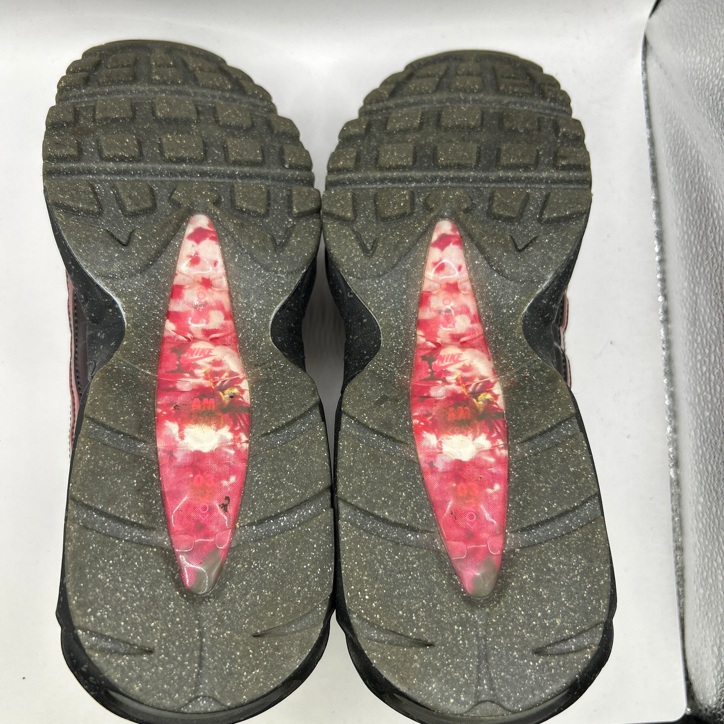 Nike Cherry Blossom 95s (UK 10)