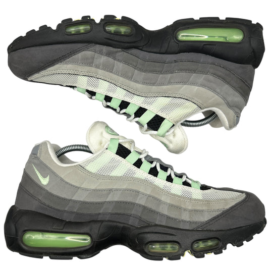 Nike Fresh Mint 95s (UK 9.5)
