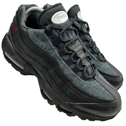 Nike Jacket Pack 95s (UK 7.5)