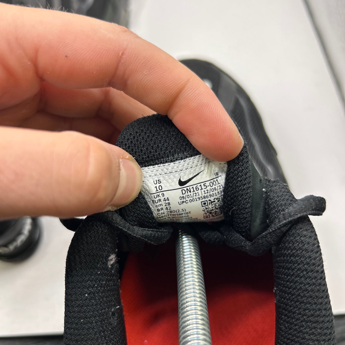 Nike Supreme Shox (UK 9)
