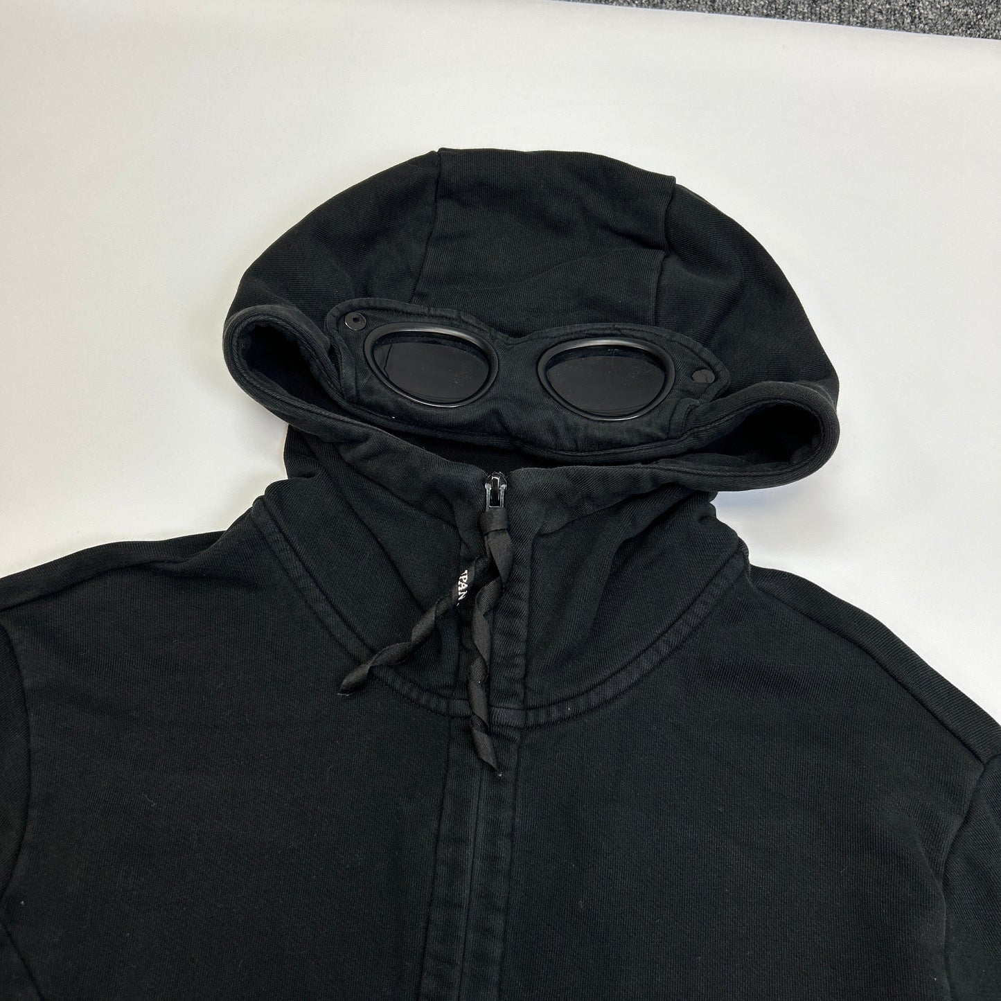 CP Goggle Hoodie (L)