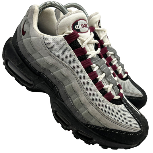 Nike Beetroot 95s (UK 6)