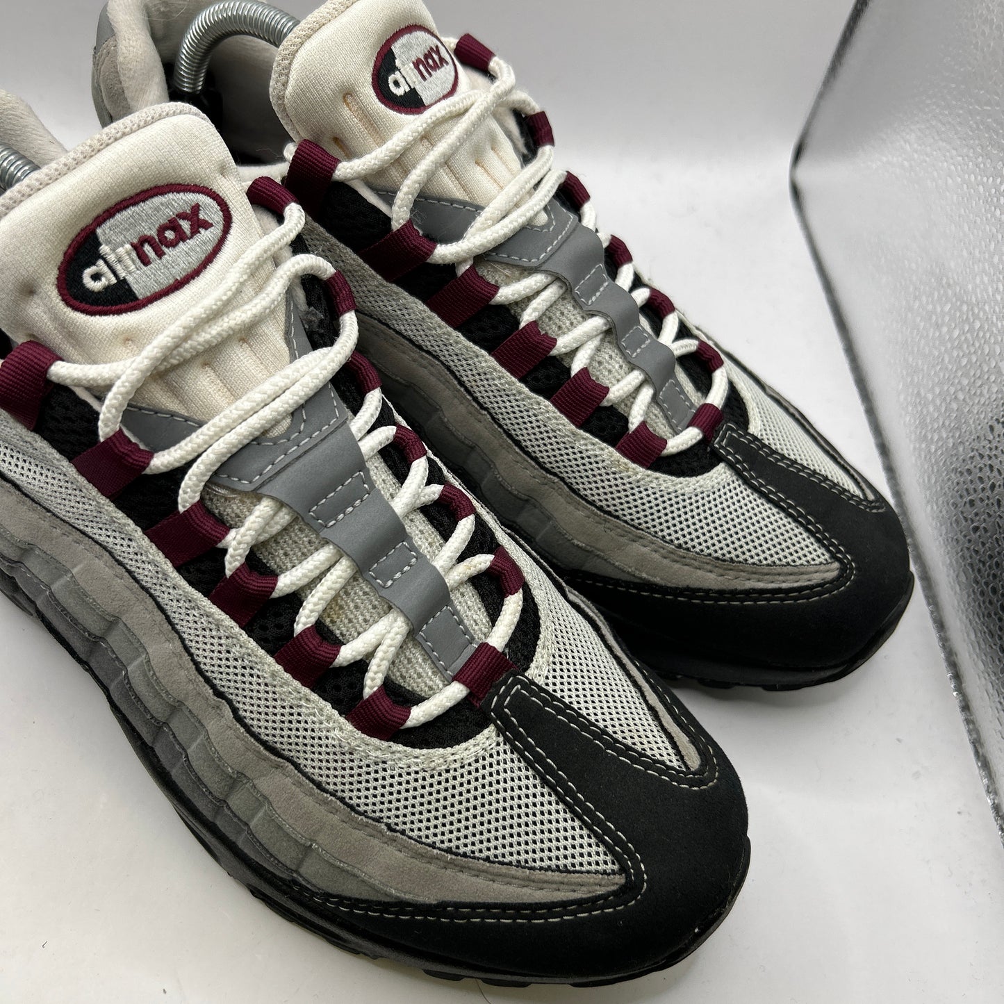 Nike Beetroot 95s (UK 8.5)