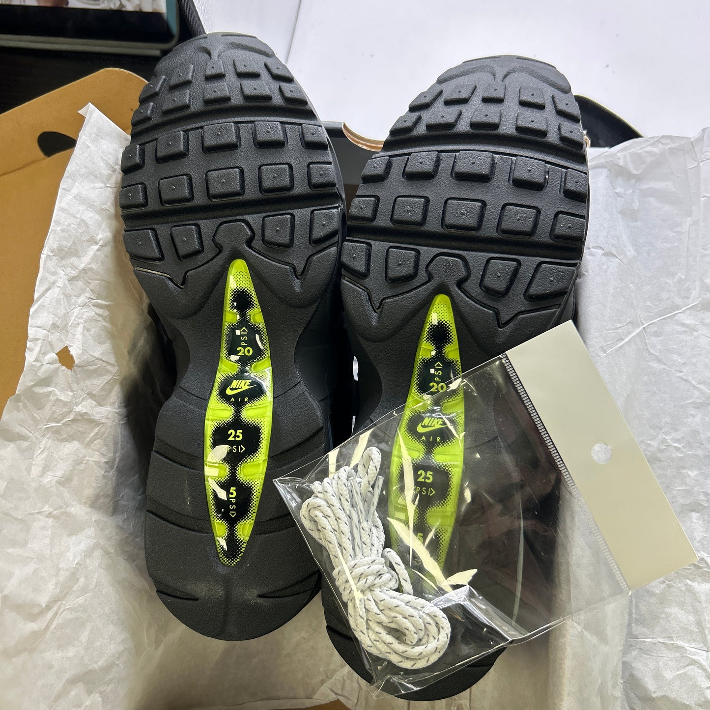 Nike Harajuku 95s (UK 9.5)