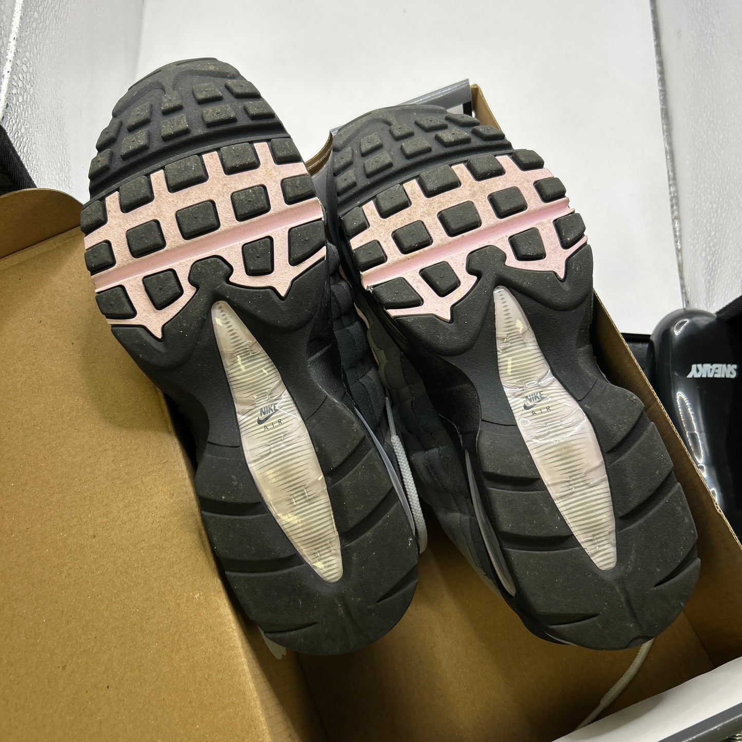 Nike Pink Foam Big Bubble 95s (UK 6.5)