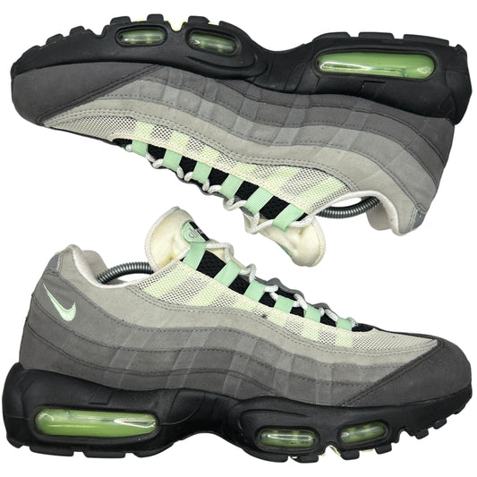 Nike Fresh Mint 95s (UK 10)