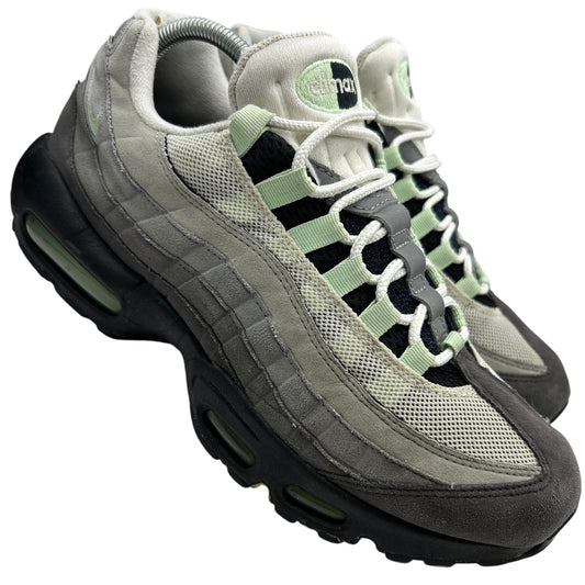 Nike Fresh Mint 95s (UK 8)