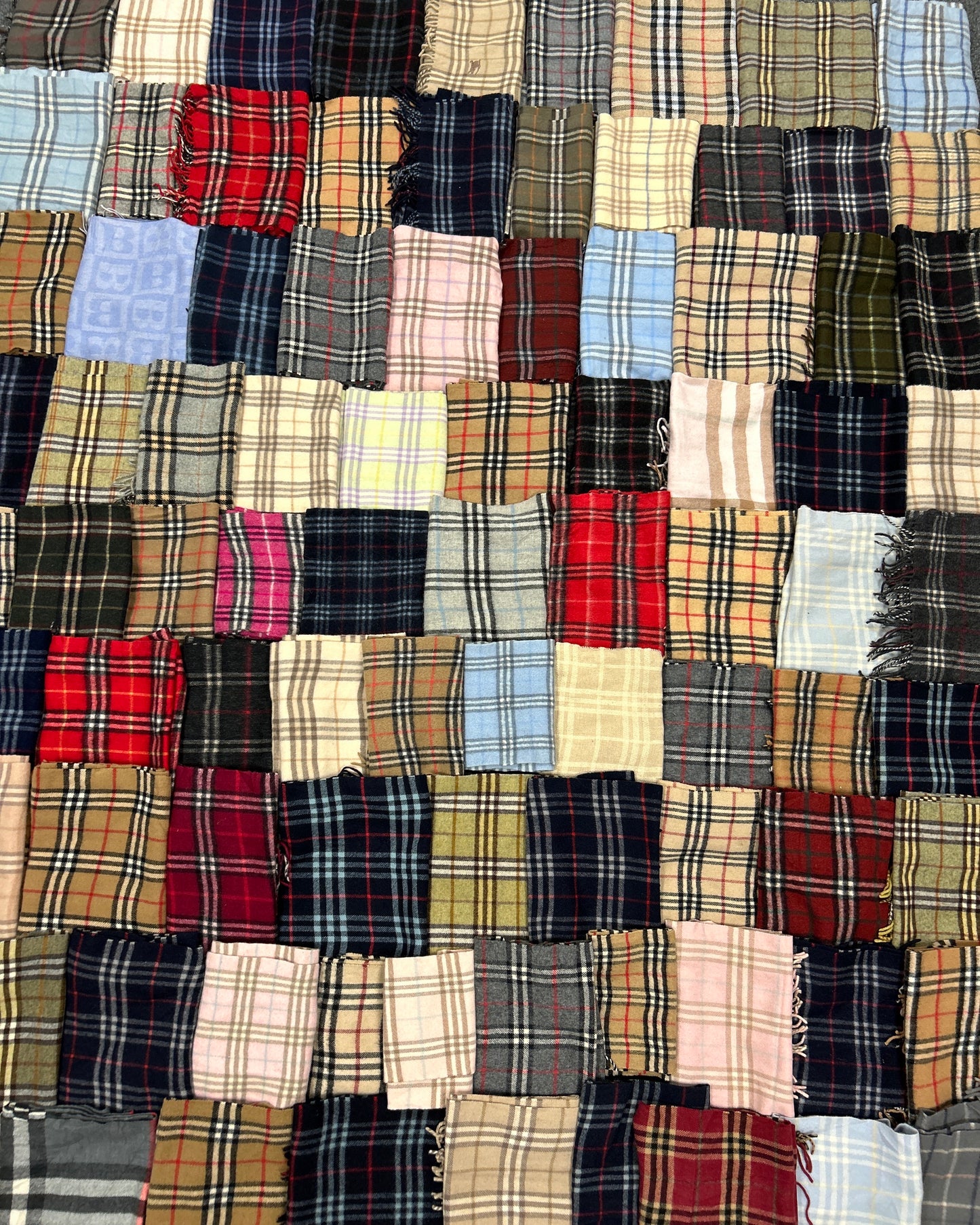 MYSTERY BURBERRY SCARF