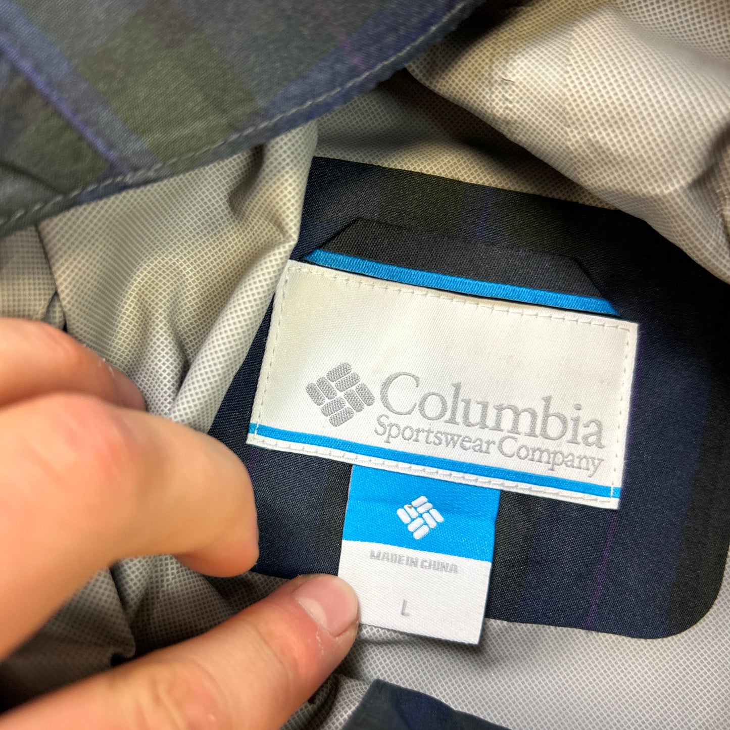 Columbia Plaid Jacket (L)