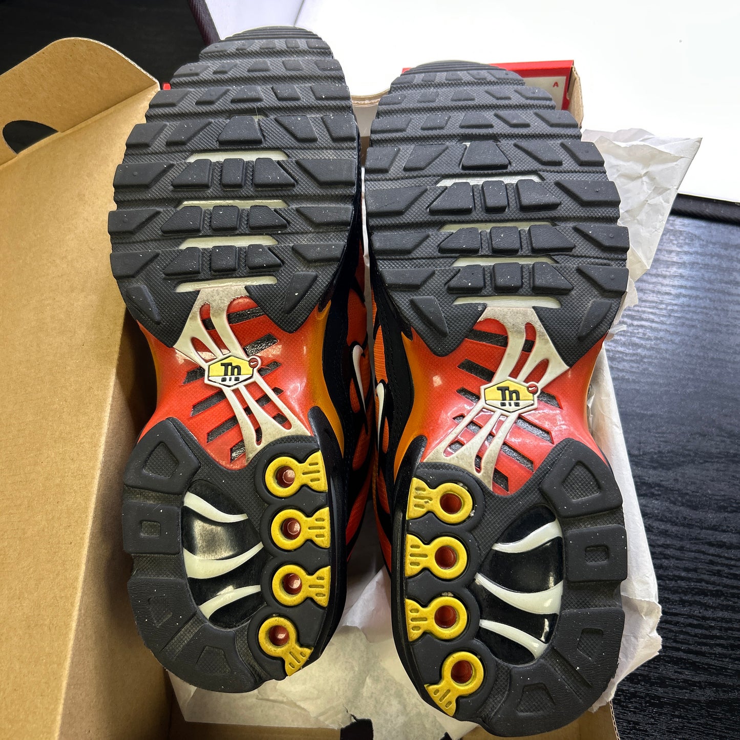 Nike Tiger Tn (UK 7.5)