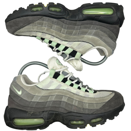 Nike Fresh Mint 95s (UK 7)