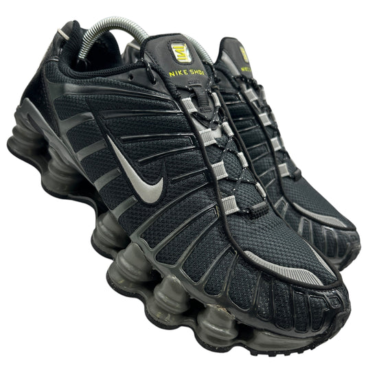 Nike Shox (UK 7.5)