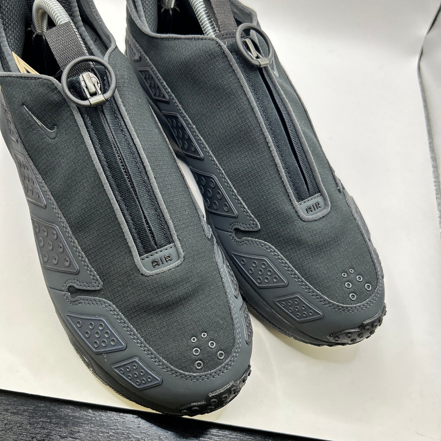 Nike Air Sunder Max Gore-Tex (UK 8.5)
