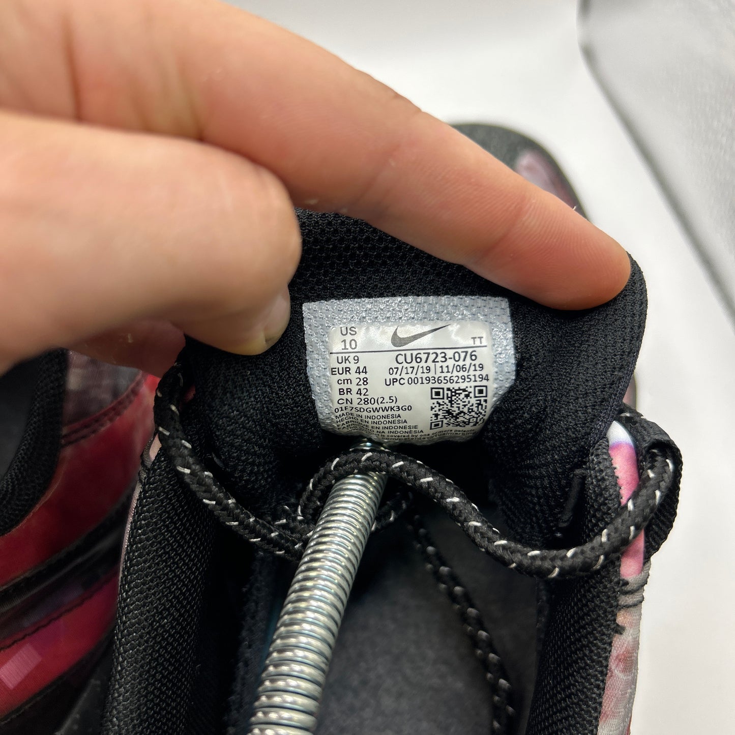 Nike Cherry Blossom 95s (UK 9)