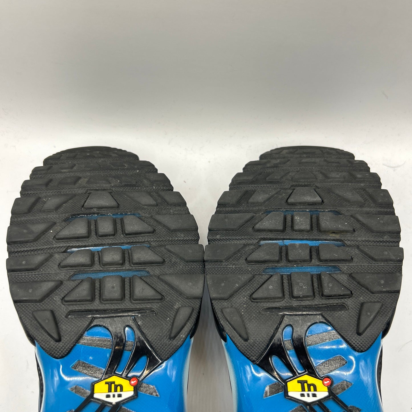 Nike Neptune Tn (UK 8.5)