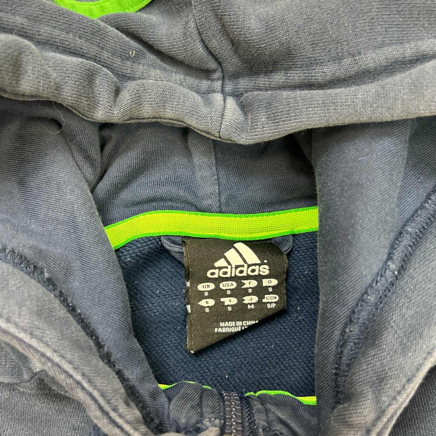 Adidas Essentials Hoodie (S)