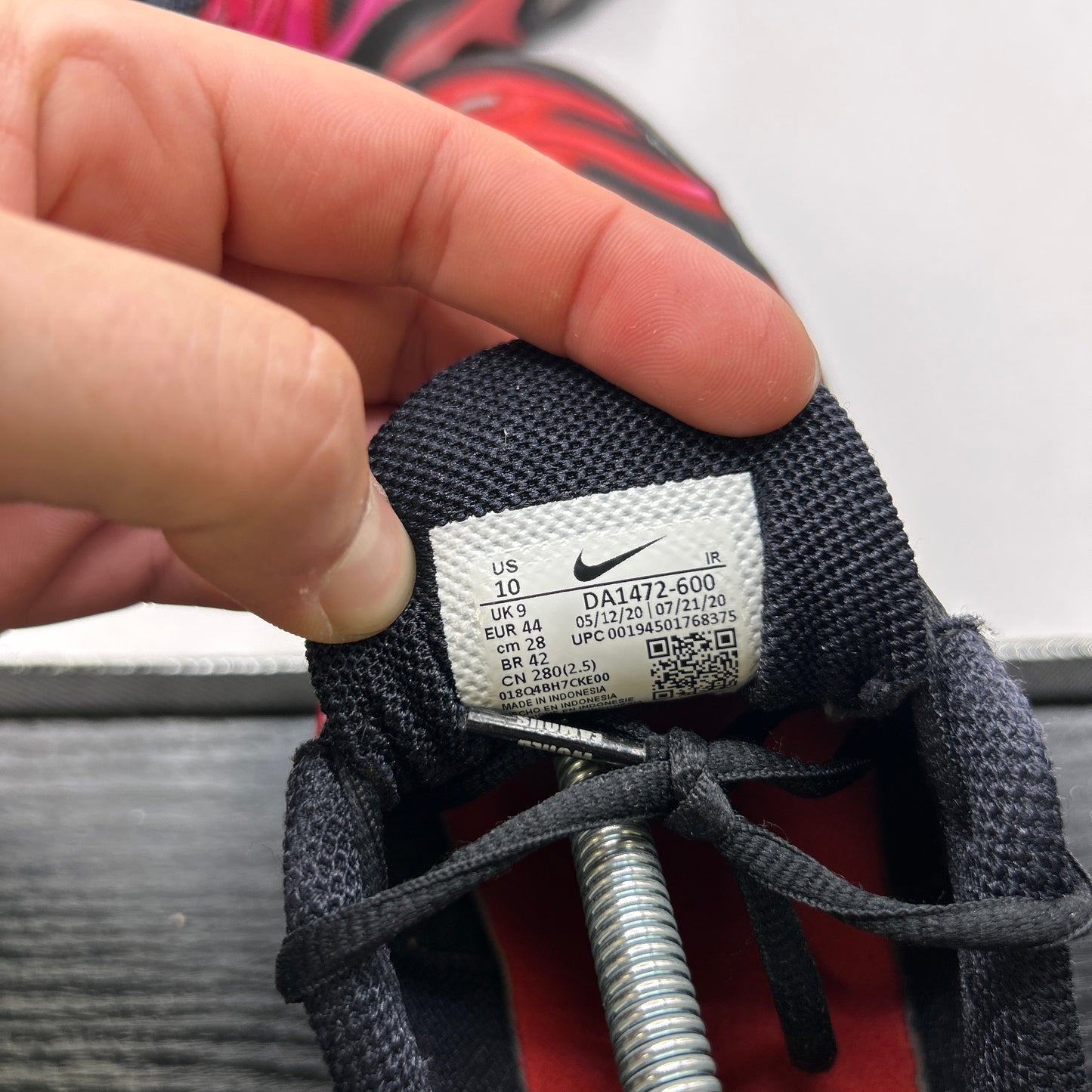 Nike Supreme Tn (UK 9)