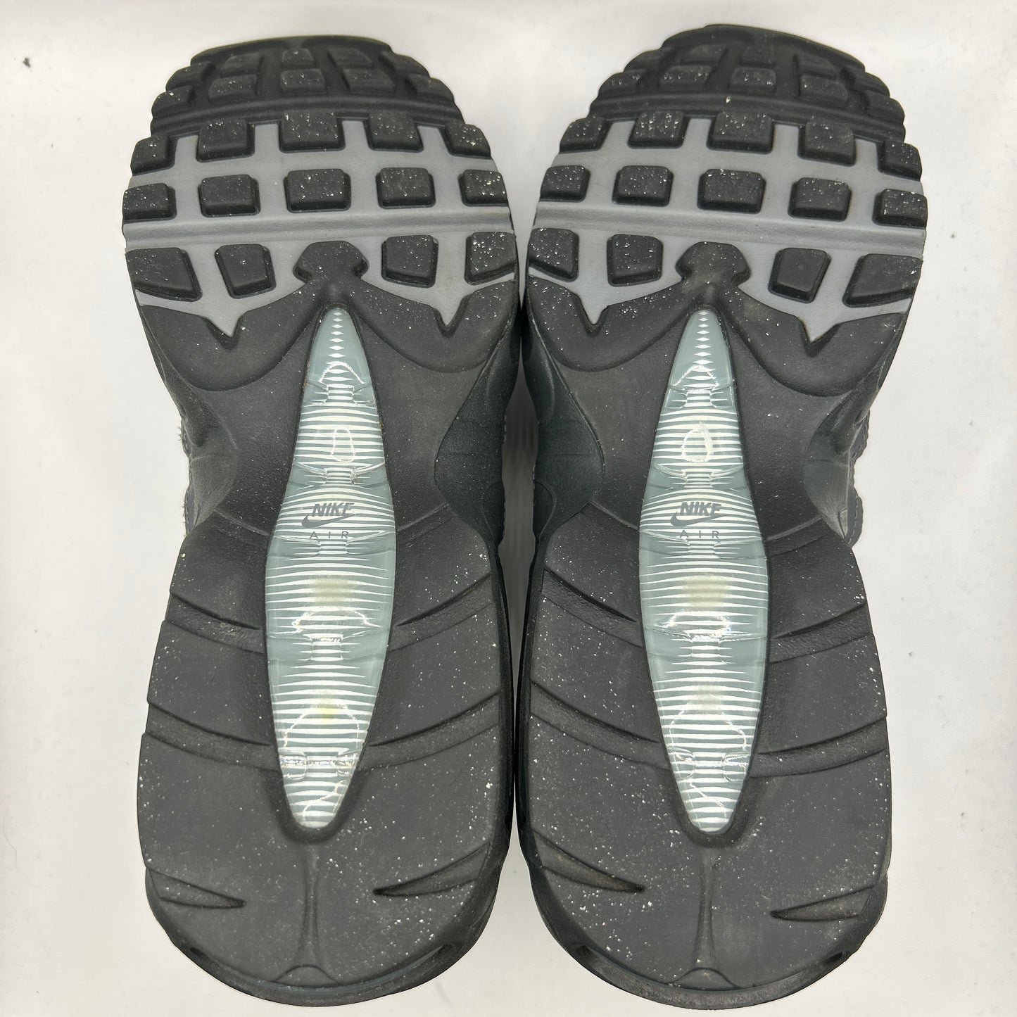 Nike Cool Grey 95s (UK 9)