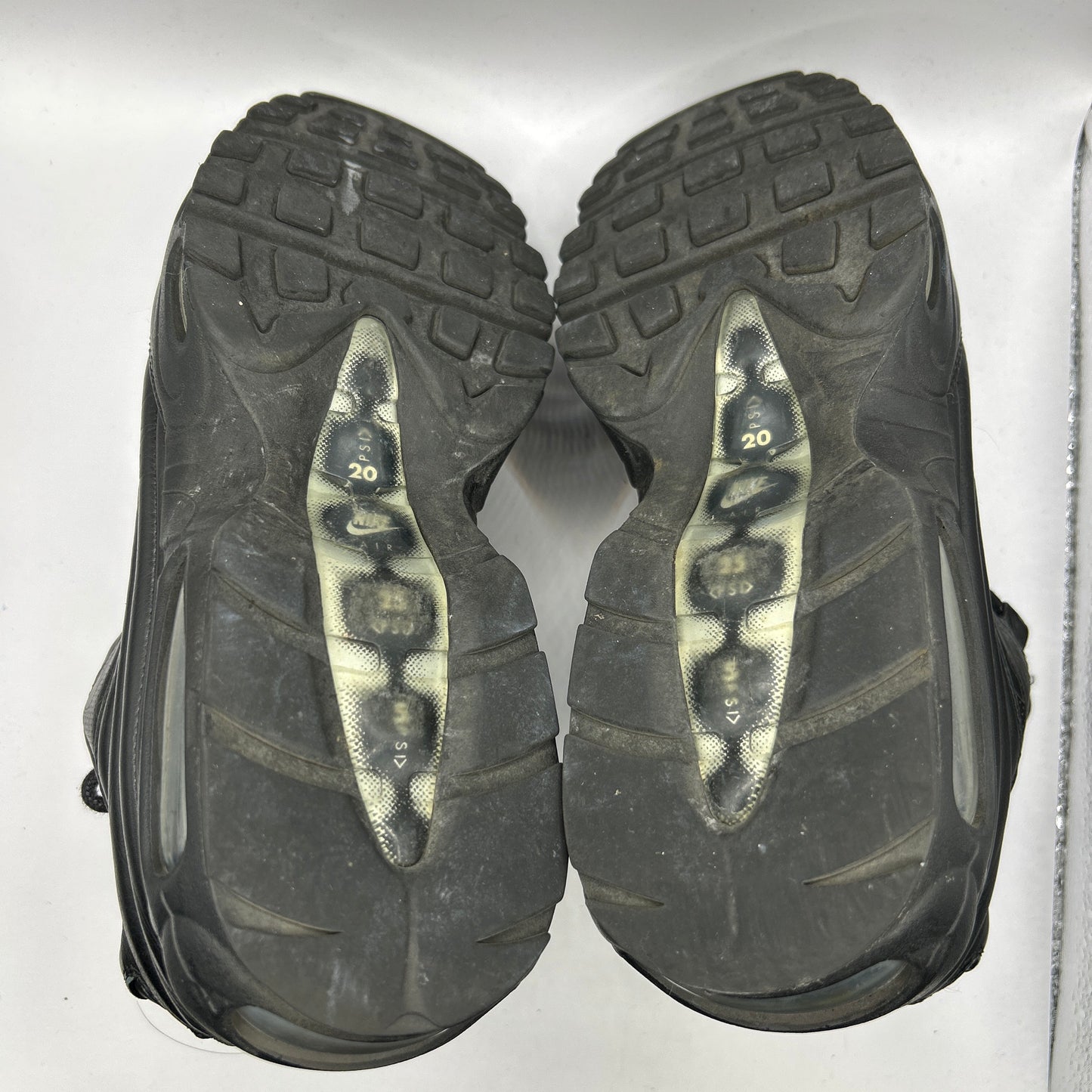 Supreme Nike Lux 95s (UK 7)
