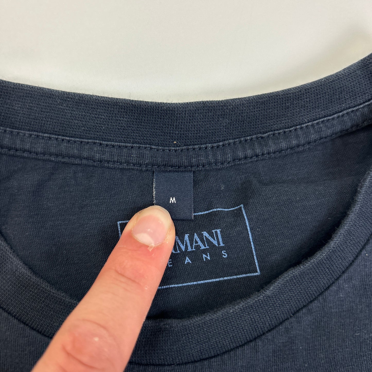 Armani T-Shirt (M)