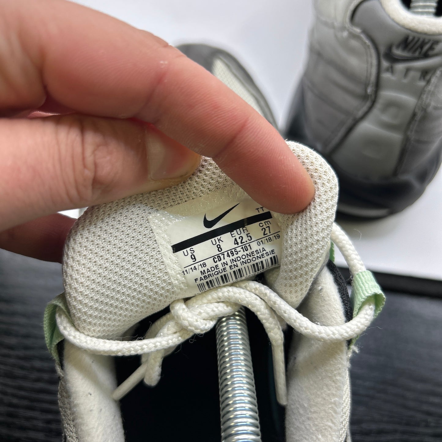 Nike Fresh Mint 95s (UK 8)
