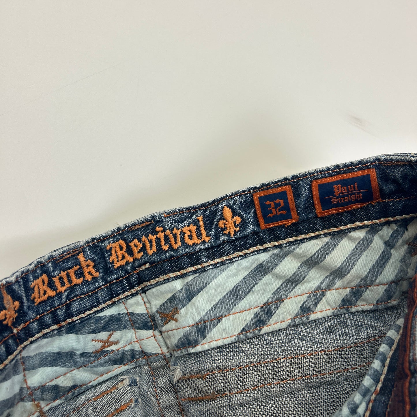 Rock Revival Jeans (32)