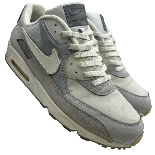Nike Basement 90s (UK 12)