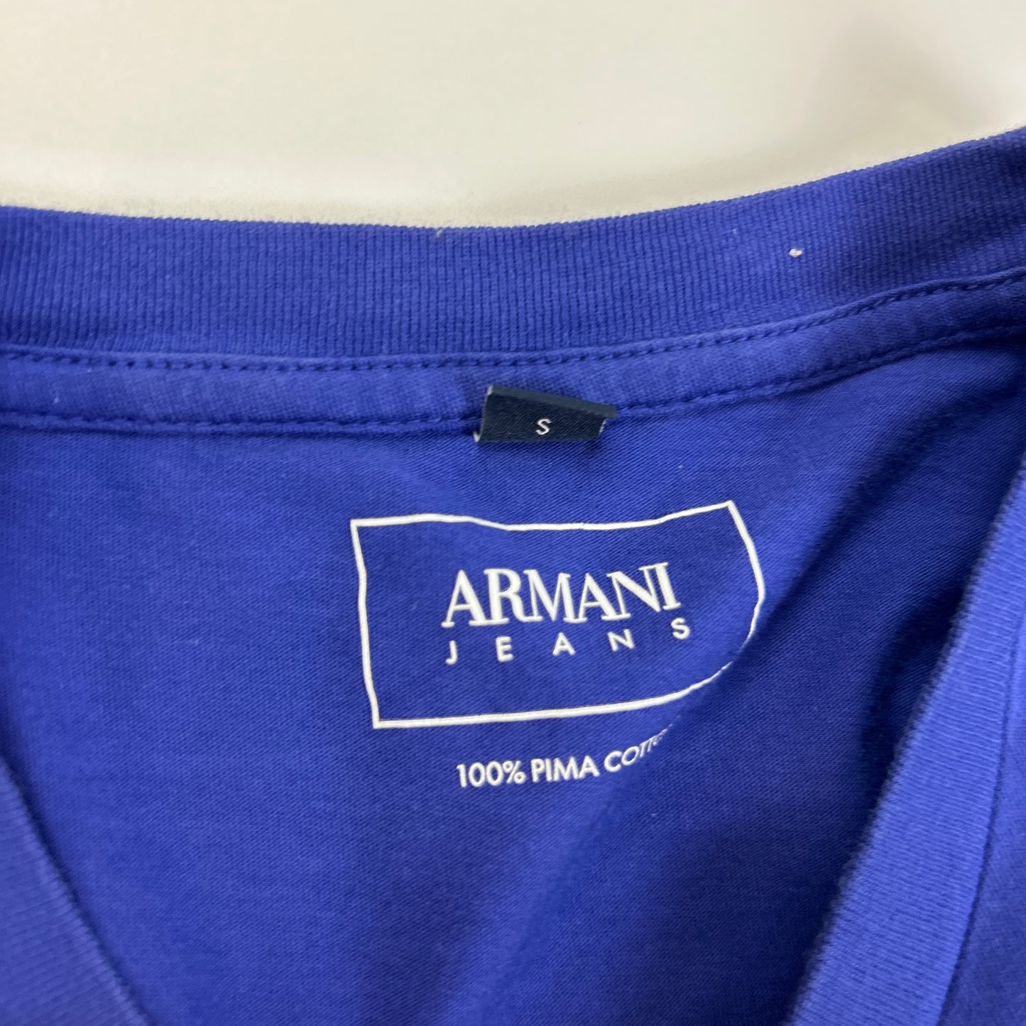Armani T-Shirt (S)