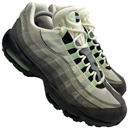 Nike Fresh Mint 95s (UK 9.5)