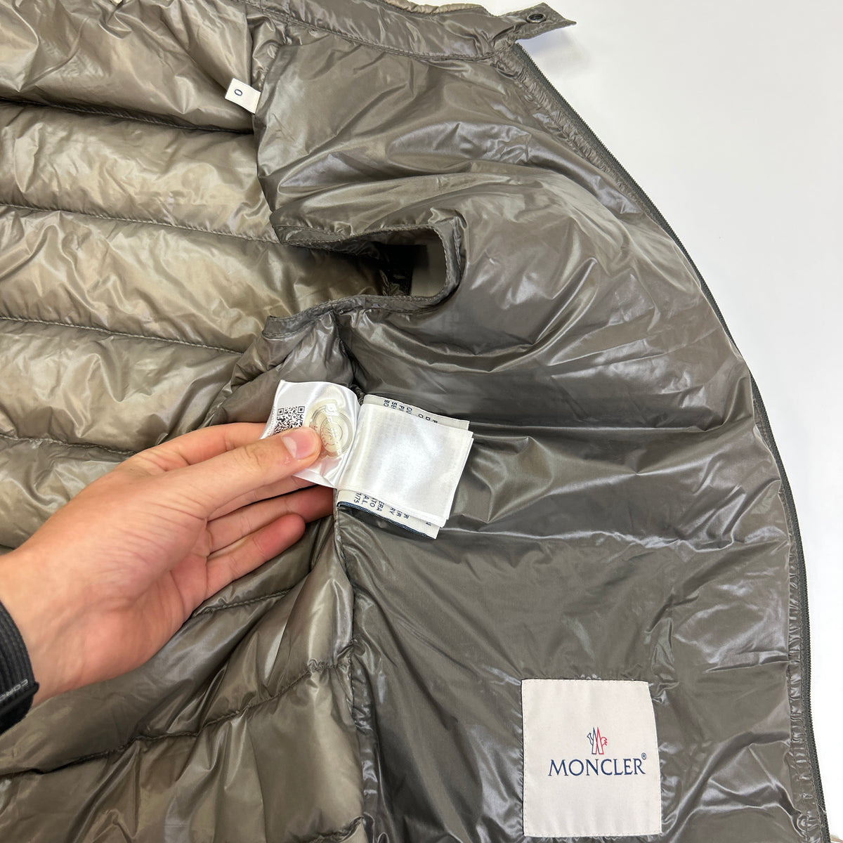 Moncler Gui Gilet (XS)