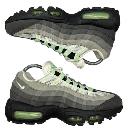 Nike Fresh Mint 95s (UK 6)