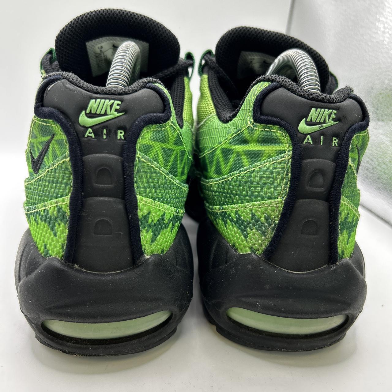 Nike Nigeria 95s (UK 7)