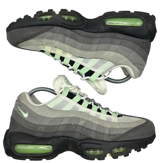 Nike Fresh Mint 95s (UK 7.5)