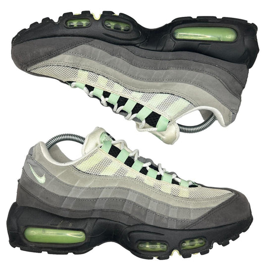 Nike Fresh Mint 95s (UK 6.5)