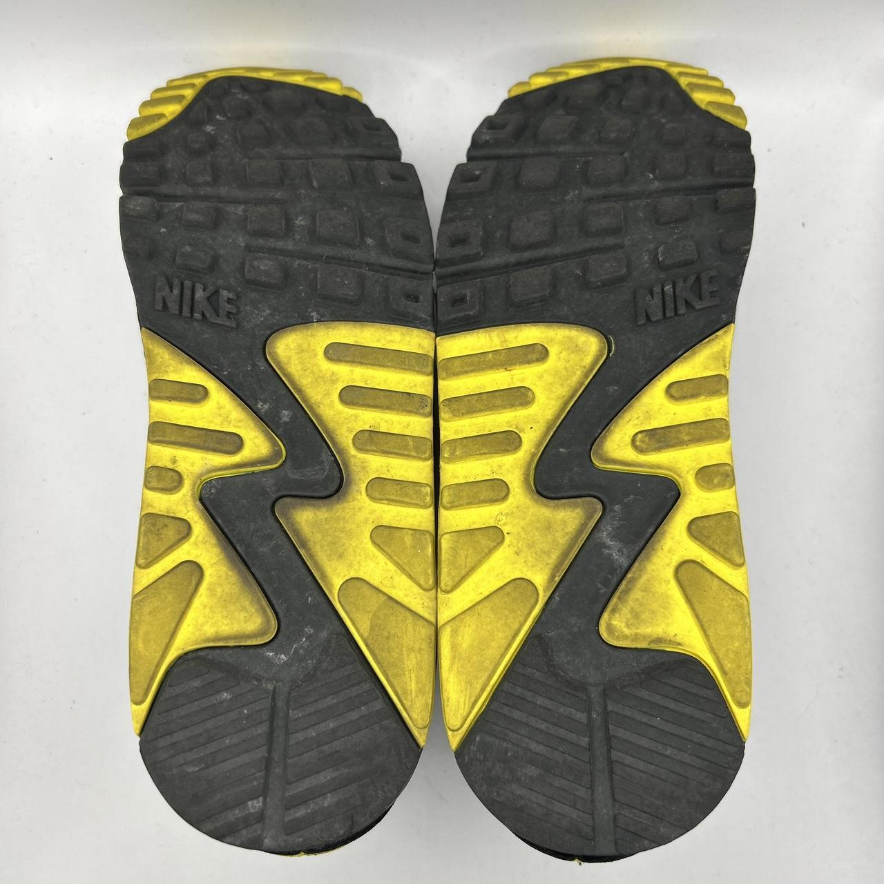 Nike Undefeated 90s (UK 8)