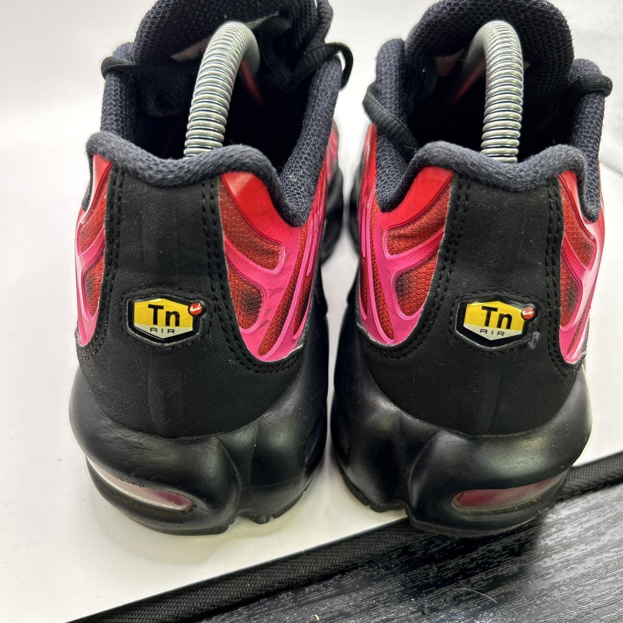 Nike Supreme Tn (UK 7)