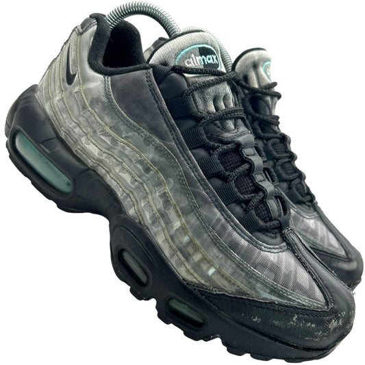 Nike DNA 95s (UK 5.5)