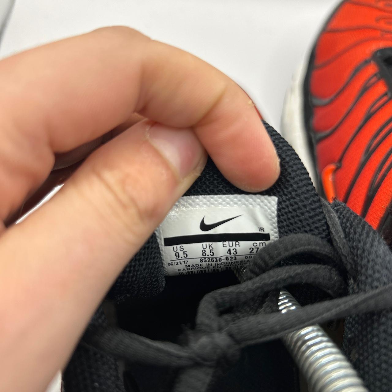 Nike Team Red Tn (UK 8.5)