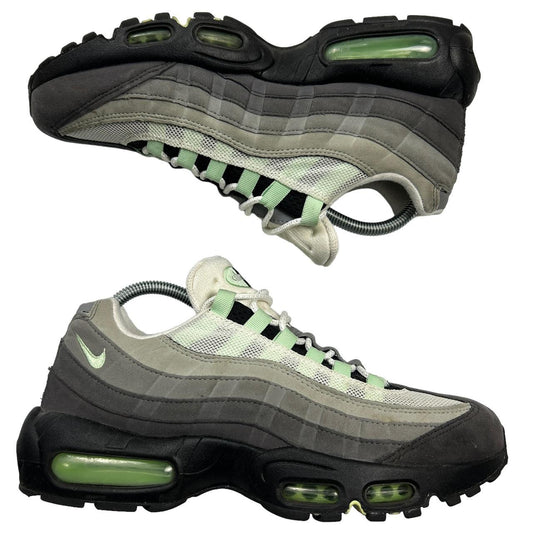 Nike Fresh Mints 95s (UK 7.5)