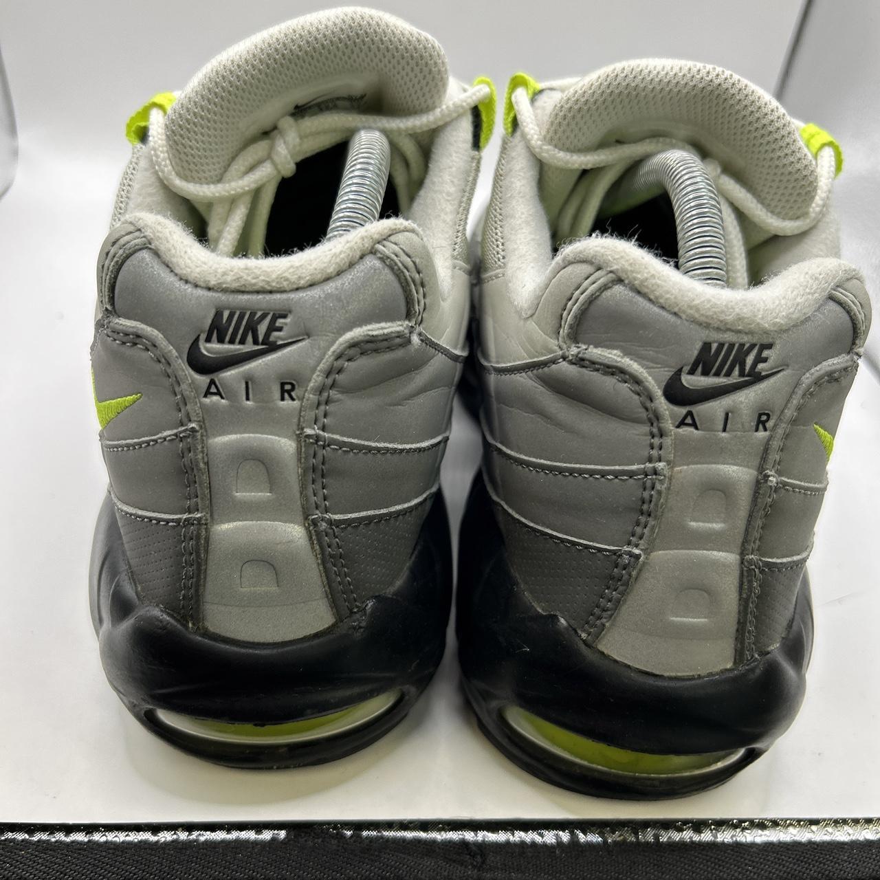 Nike Neon 3M 95s (UK 8)