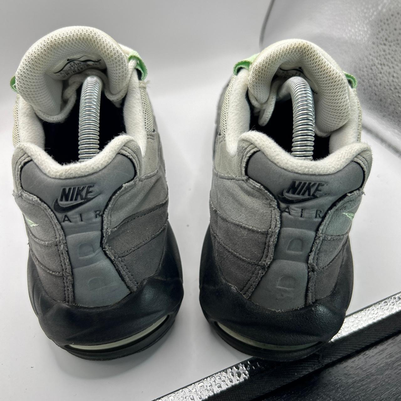 Nike Fresh Mint 95s (UK 6.5)