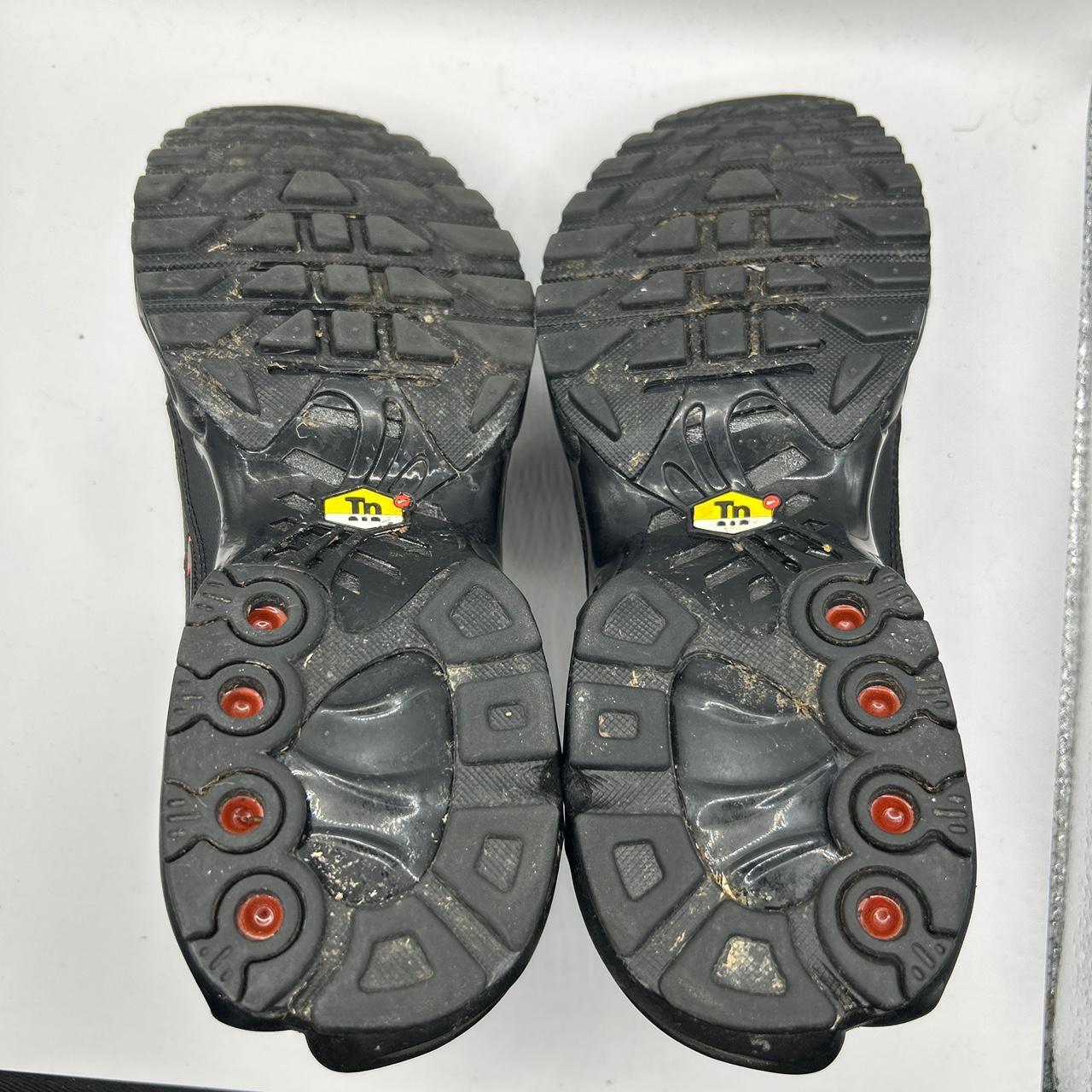 Nike Reflective Tn (UK 7)