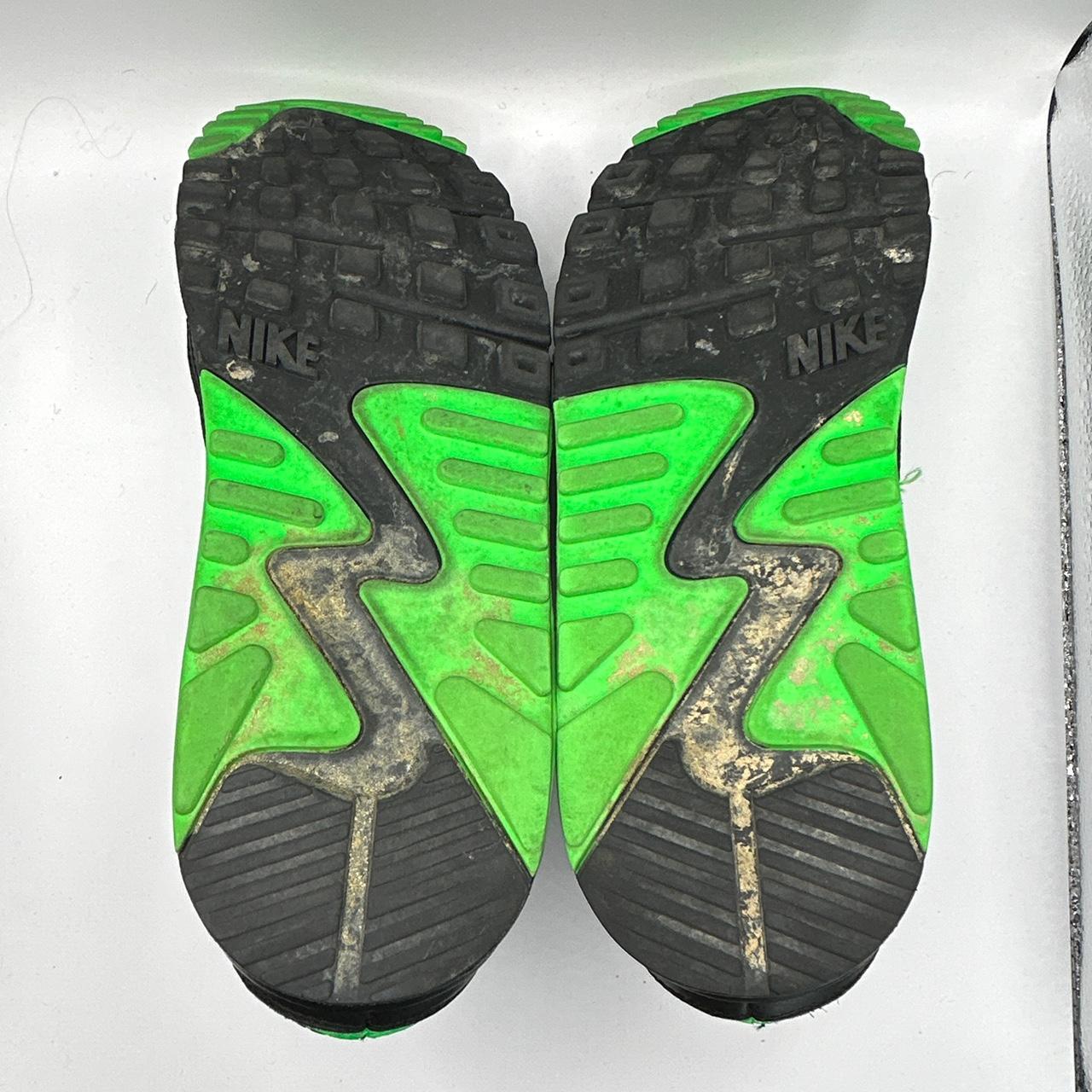 Nike Undefeated 90s (UK 7.5)