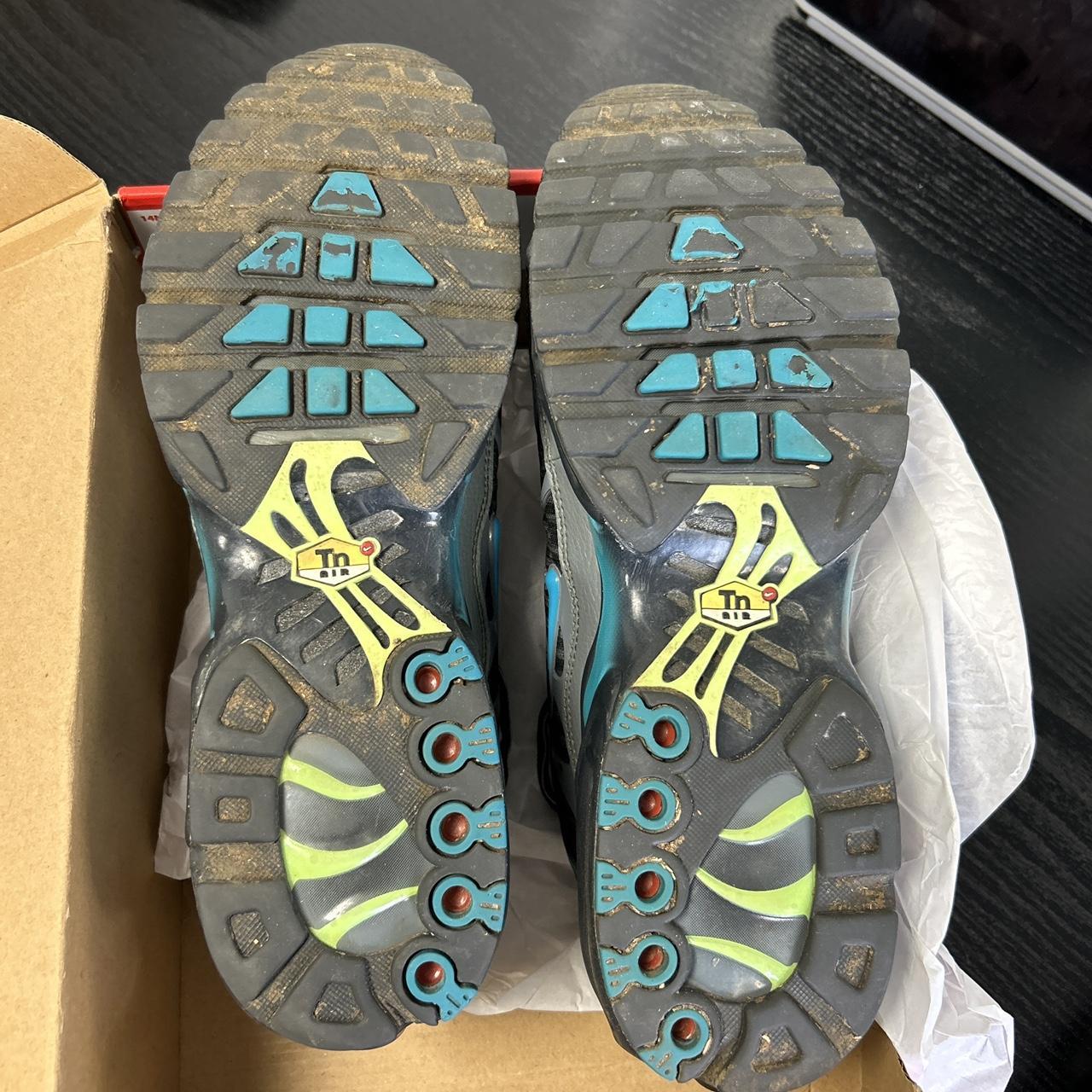 Nike Grey Blue Tn (UK 9.5)