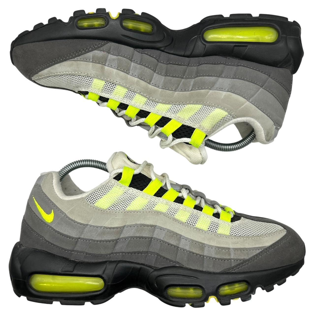 Nike Neon 95s (UK 7.5)