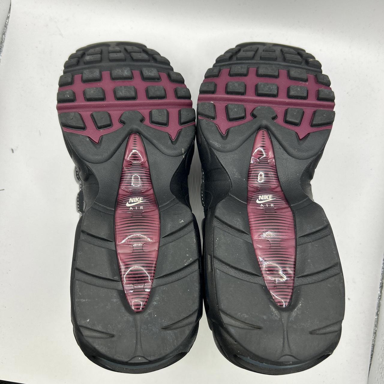 Nike Beetroot 95s (UK 6.5)