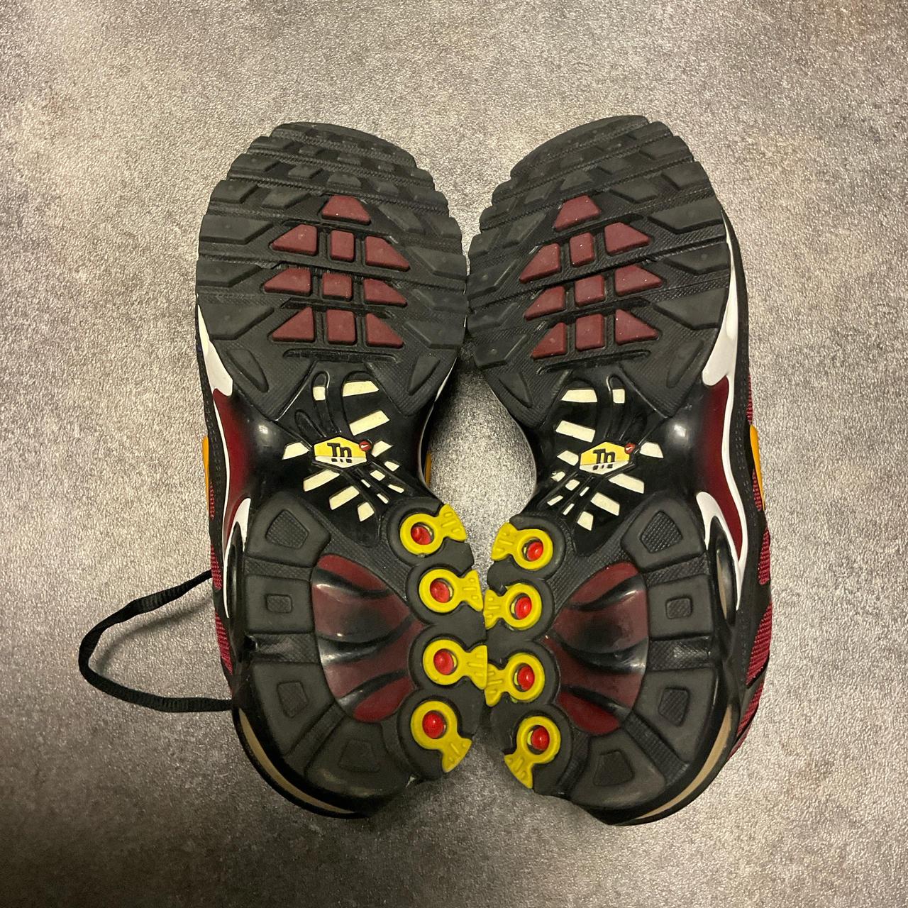 Nike Team Red Tn (UK 7)